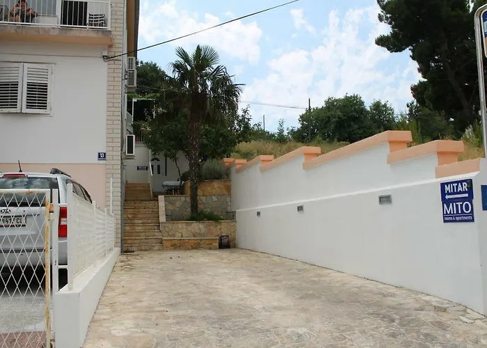 Mito Rooms&apartments Affittacamere 3*